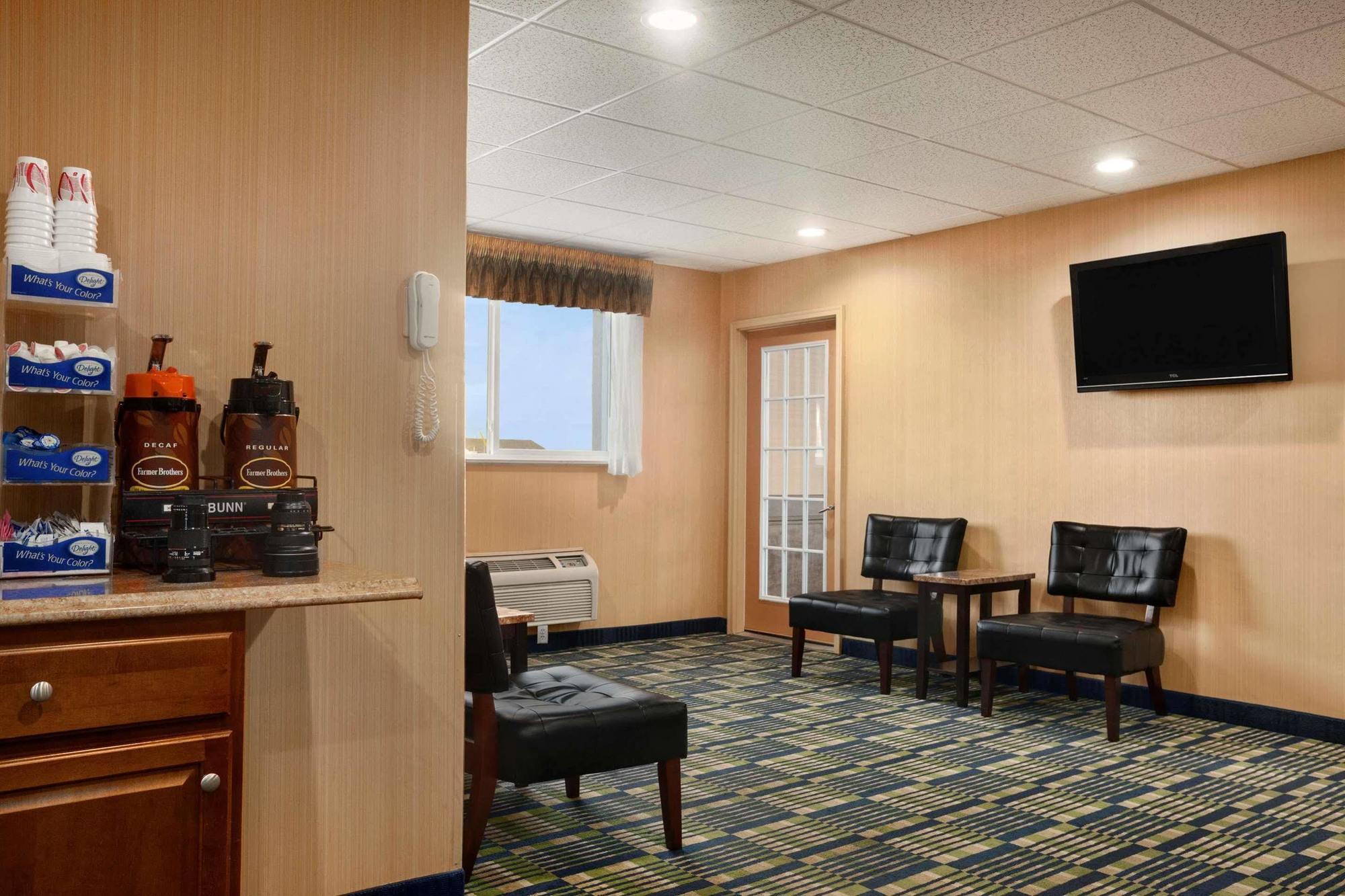 Fairbridge Inn Express Buffalo Airport Вільямсвілл Екстер'єр фото